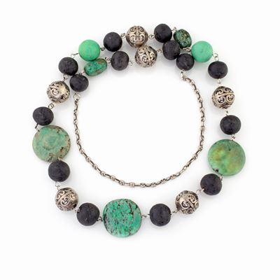 Lunga Collana di Sfere in Argento