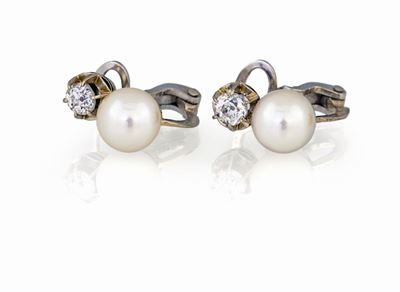 Orecchini con Perle e Diamanti