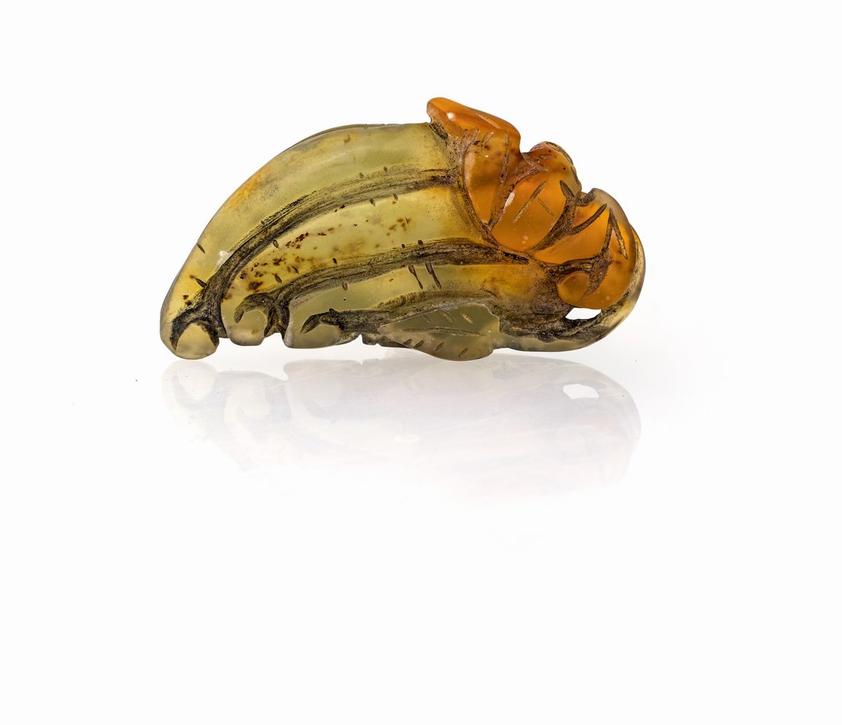 Intaglio in Giada Verde e Gialla