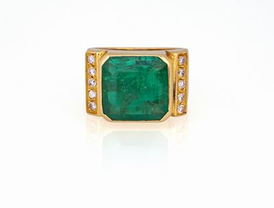 Anello con Smeraldo