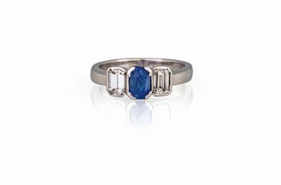 Anello con Zaffiro Kashmir
