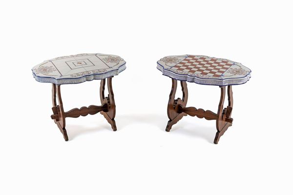 Due tavolini bassi  - Asta Mobili, Arredi, Dipinti Antichi e del XIX Secolo e una Collezione di Pastori del Presepe Napoletano del 700 - Casa d'Aste Arcadia