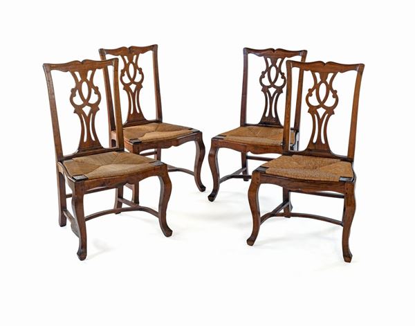 Quattro sedie  - Asta Mobili, Arredi, Dipinti Antichi e del XIX Secolo e una Collezione di Pastori del Presepe Napoletano del 700 - Casa d'Aste Arcadia