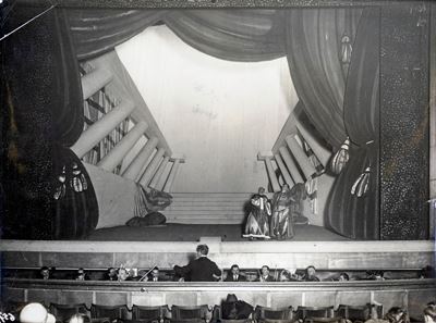 Fotografia di Realizzazione Teatrale "L'italiana", Atto I, Scena Ultima