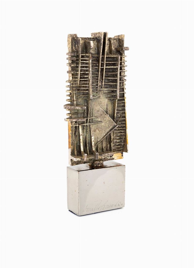 Arnaldo Pomodoro - Totem