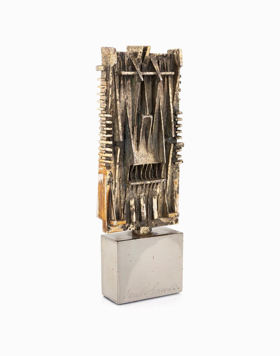 Arnaldo Pomodoro - Totem
