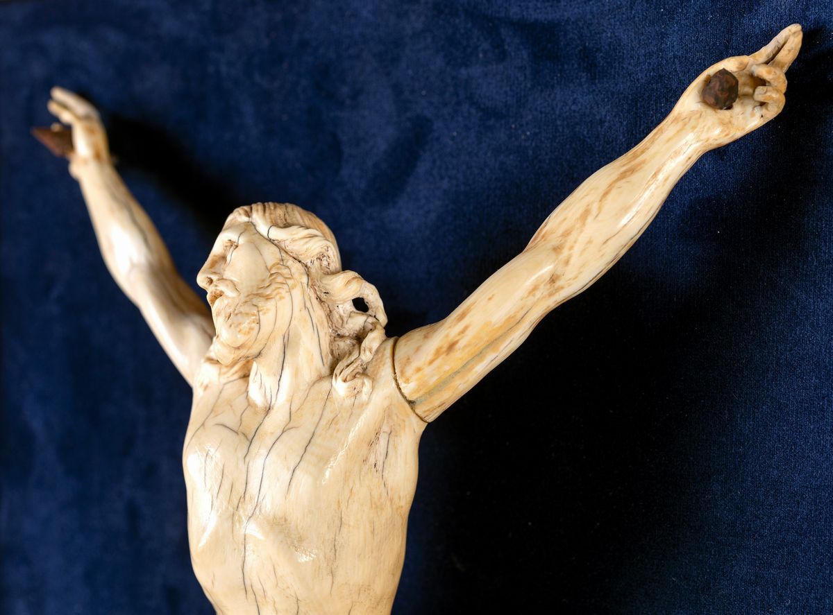 Cristo Crocifisso in Avorio