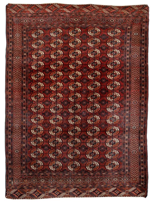 Antico tappeto Royal Bukara russo  - Asta Mobili, Arredi, Dipinti Antichi e del XIX Secolo e una Collezione di Pastori del Presepe Napoletano del 700 - Casa d'Aste Arcadia