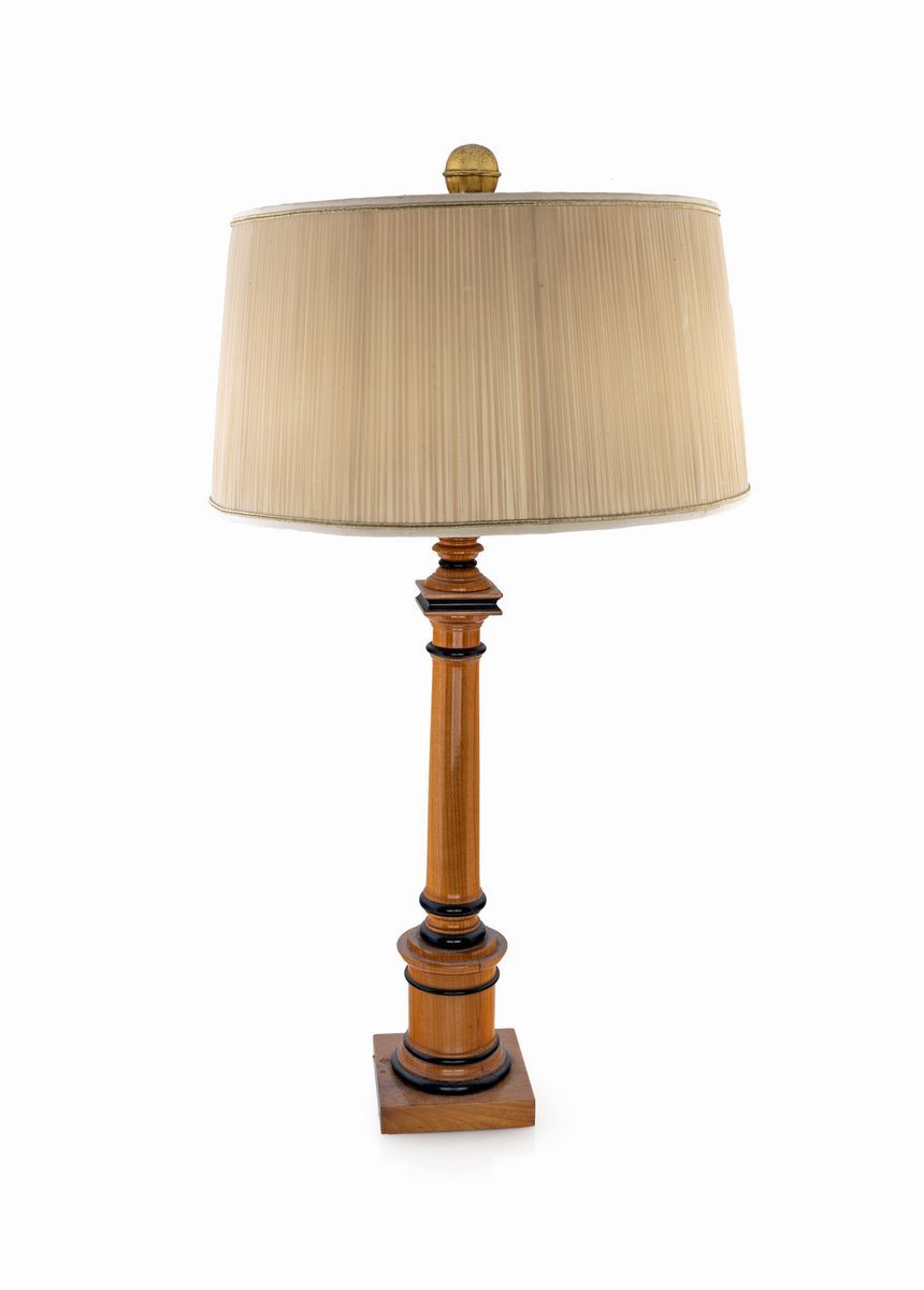Coppia di Lampade da Tavolo in Legno di Frutto