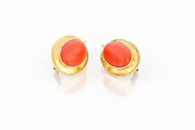 Orecchini con Corallo