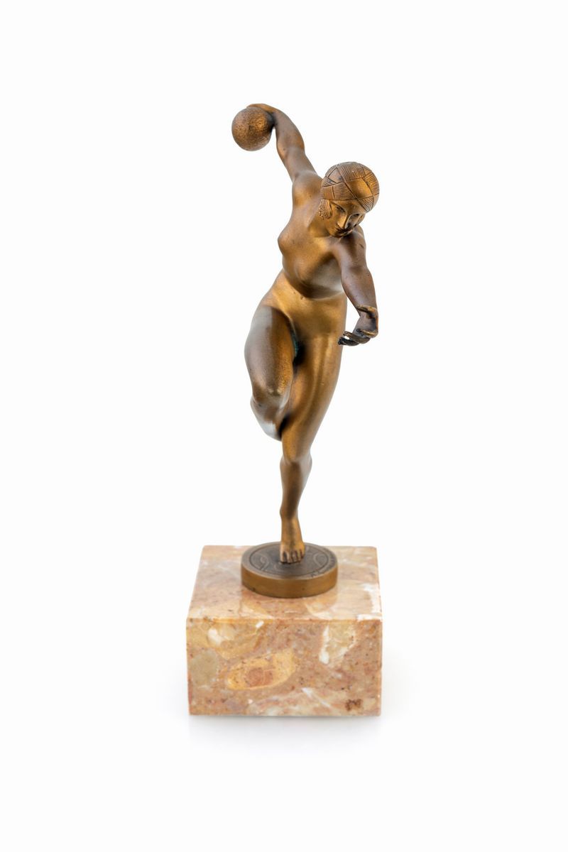 Produzione Francese - Scultura in Bronzo Dorato