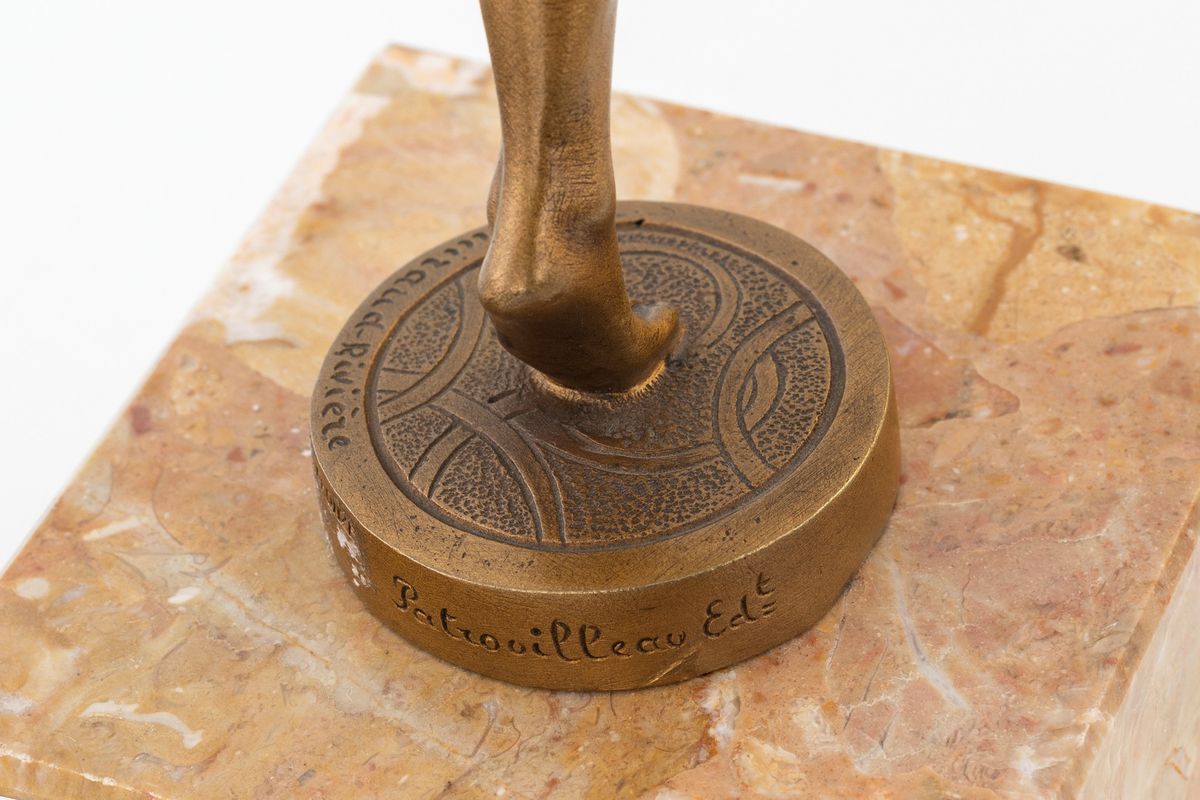 Produzione Francese - Scultura in Bronzo Dorato
