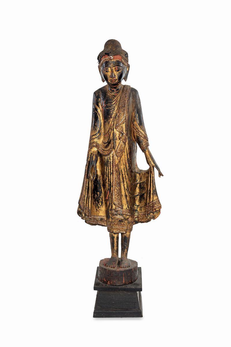 Antica Scultura in Legno Dorato Raffigurante Buddha Eretto