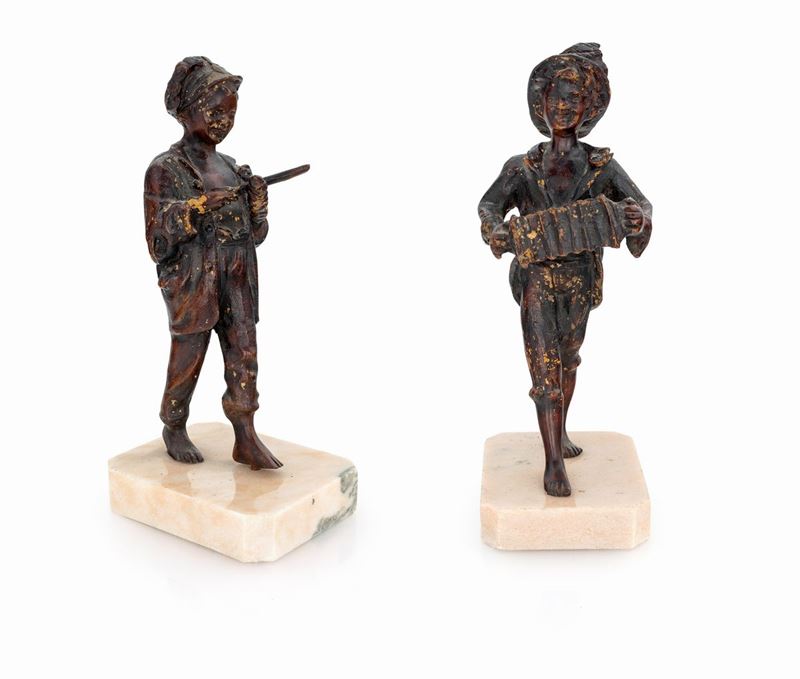 Due Sculture in Bronzo