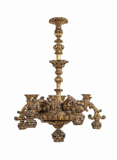 Grande Lampadario in Legno Intagliato e Dorato