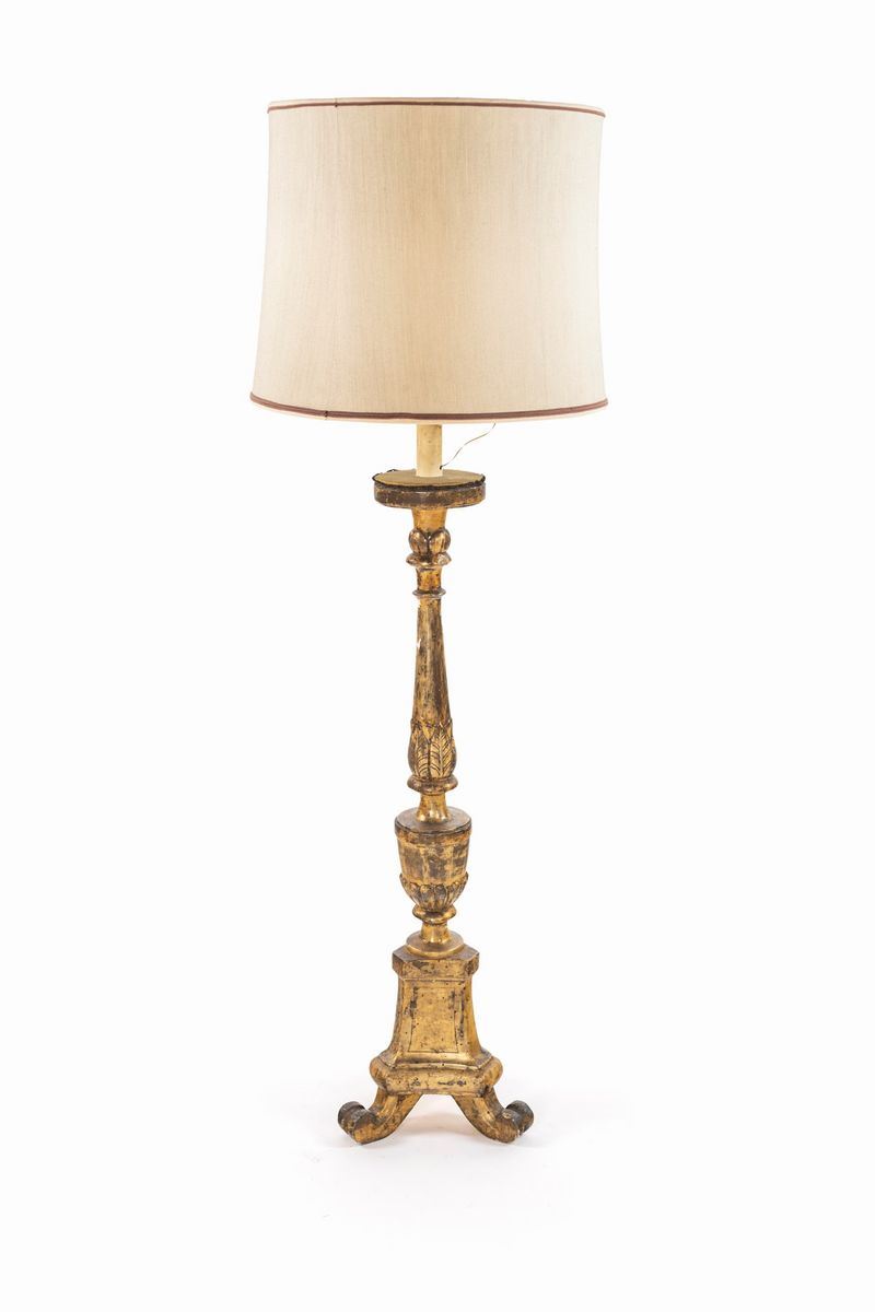 Lampada da Terra in Legno Dorato