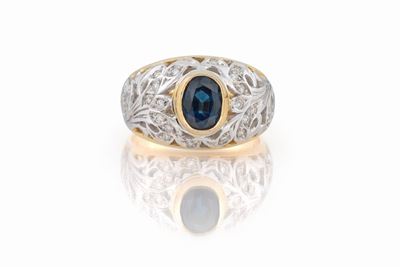 Anello con Zaffiro Australiano