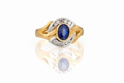 Anello Zaffiro Blu Intenso