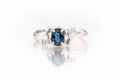 Anello Zaffiro Australia