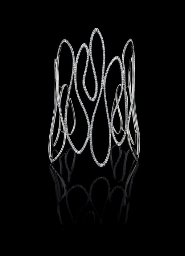 BRACCIALE A MANETTA CON BRILLANTI