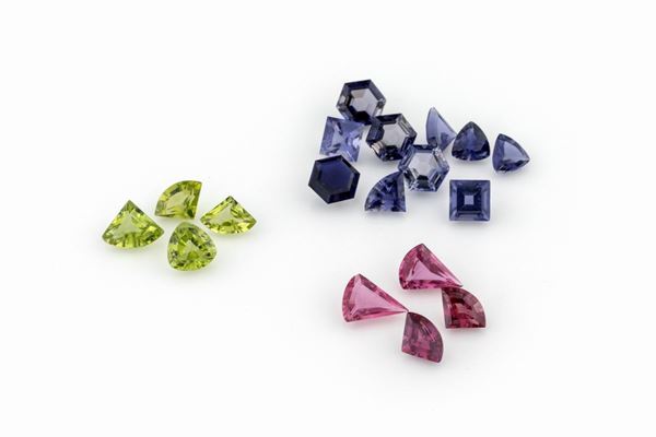 LOTTO DI IOLITE, PERIDOTO, TORMALINE