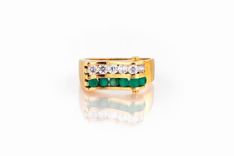 Anello a Fascia con Pietre Verdi e Zirconi