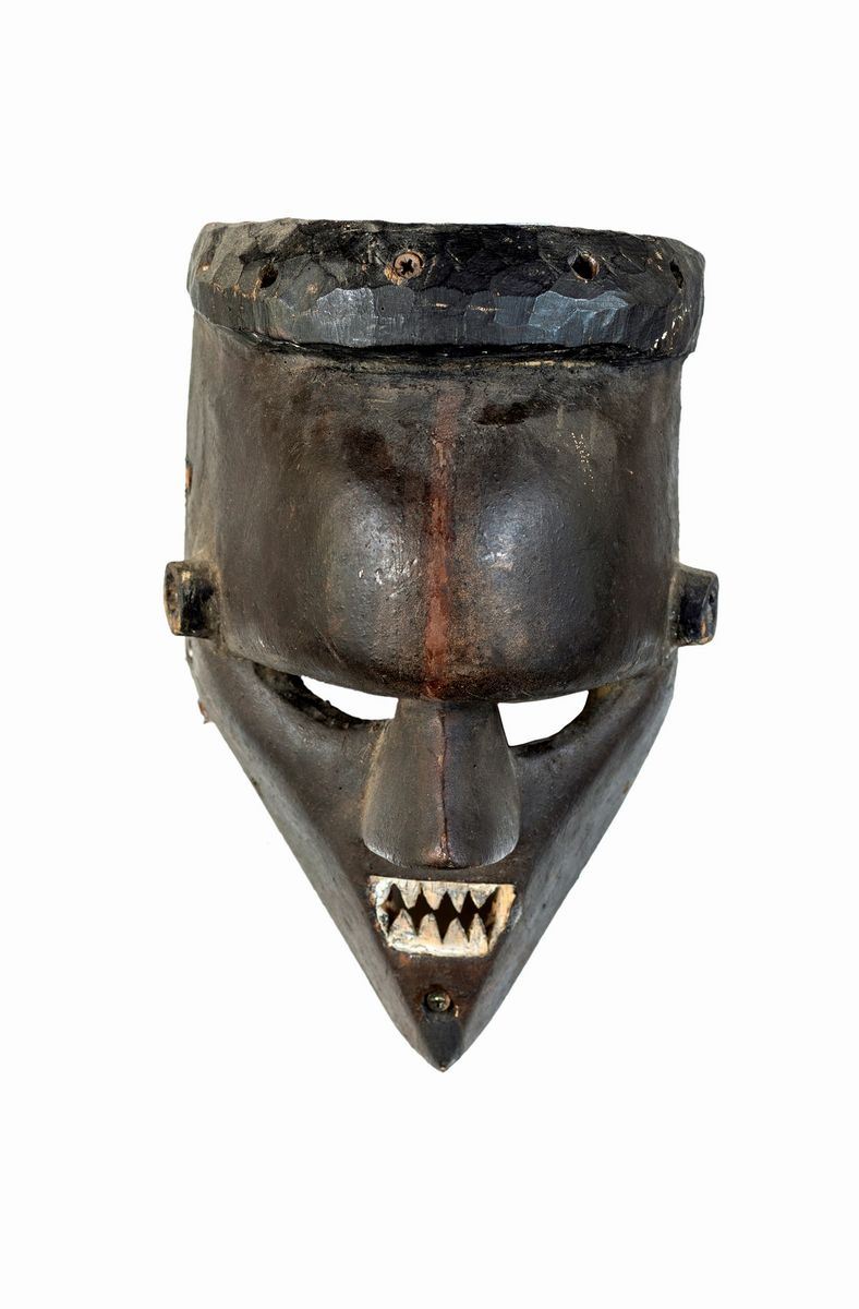 Maschera in legno, arte tribale